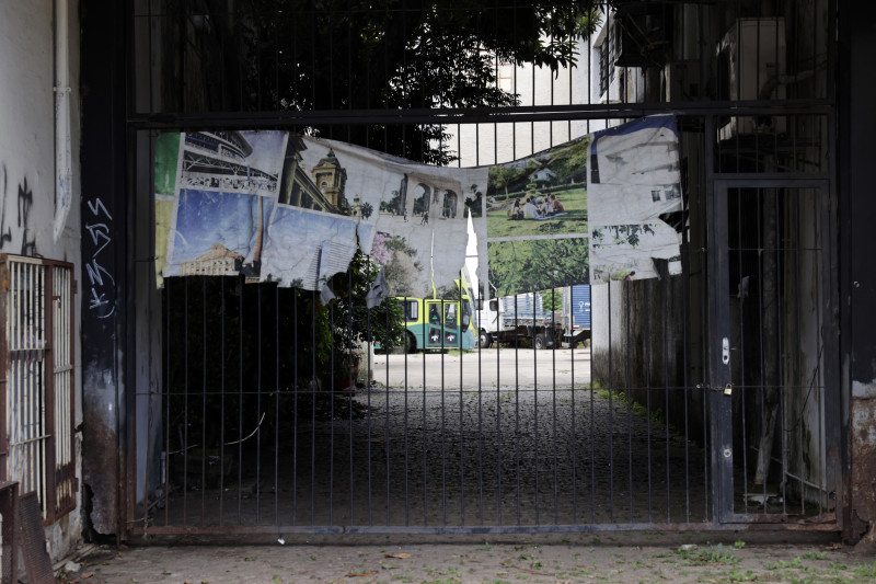 Estrutura na Travessa do Carmo é ocupada por servidores da Secretaria Municipal de Desenvolvimento Econômico e Turismo