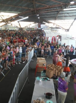 Festa da Uva tem movimento intenso no final de semana