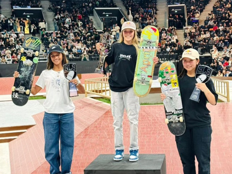 Rayssa Leal abriu a temporada com a segunda colocação no SLS Paris