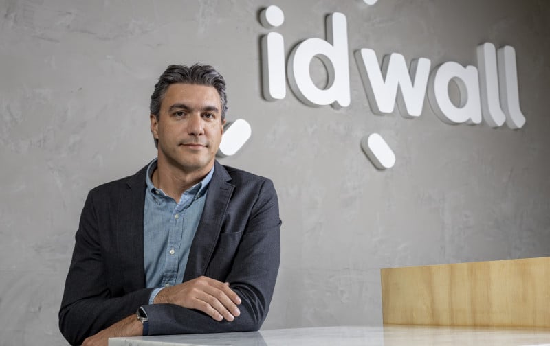 D'Ávila destaca importância da verificação de identidade para confiabilidade