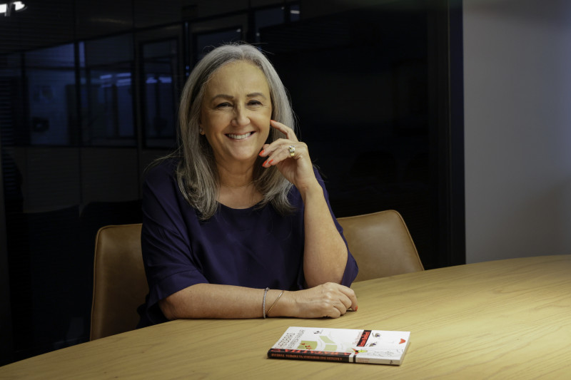 Elisa Oca Bertaso &eacute; administradora, consultora e autora do livro A Batalha das Herdeiras na Heran&ccedil;a Familiar Foto: T&Acirc;NIA MEINERZ/JC