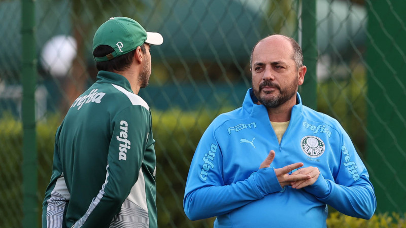 Dirigente (d) estava no alviverde paulista desde 2015