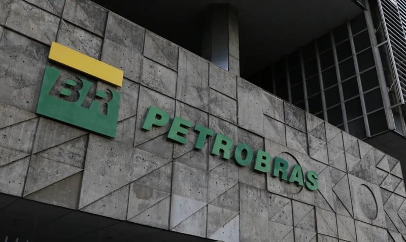 A crise na Petrobras escalou na semana passada