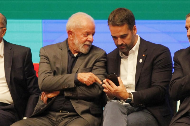 O tucano saiu aplaudido do evento realizado na Fiergs depois de um discurso amigável ao presidente e ao governo federal