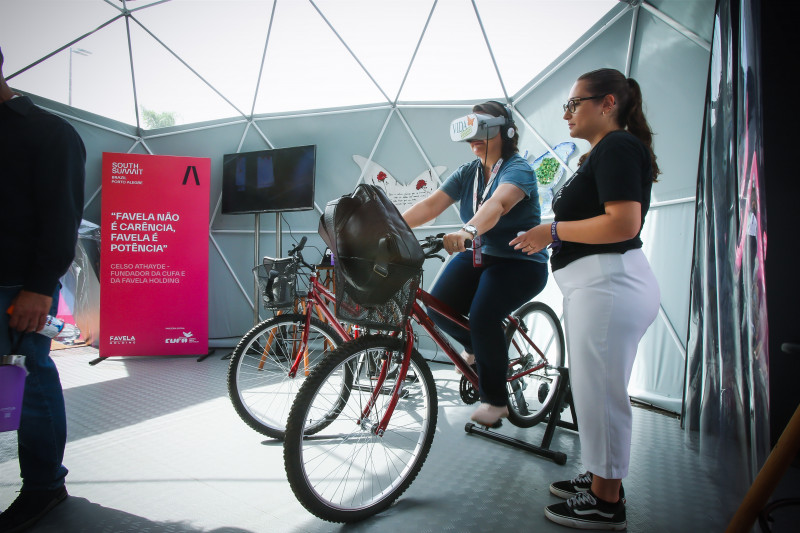 Iniciativas envolvem temáticas voltadas às mulheres e jovens estudantes 