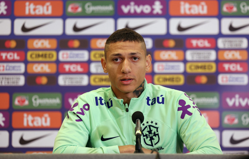 Richarlison teve uma lesão no joelho e não é titular em uma partida desde fevereiro