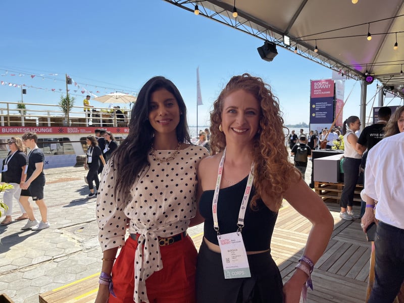  Margaux Miller e Paola Santana participaram do painel Synergies for Ecosystem Resilience  Foto: JAMIL/ESPECIAL/JC