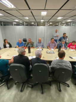 Reajuste do salário mínimo regional deve ser definido até abril por comitê