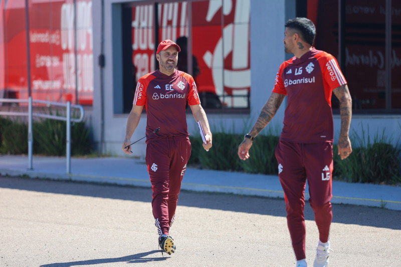 Inter mantém os portões fechados enquanto se mobiliza para reverter crise