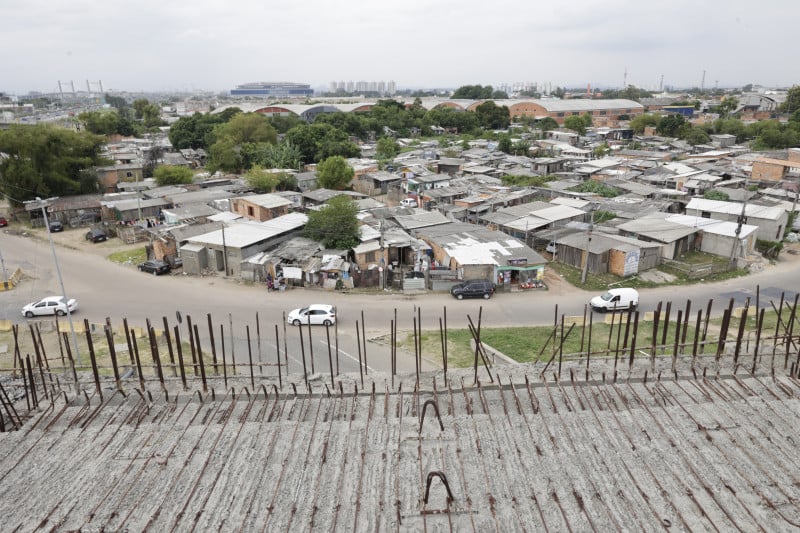 Dnit já começou a realizar a demolição das casas que foram divididas em 16 lotes