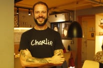 Tiago Schmitz é fundador da Charlie, que opera em Porto Alegre desde 2014. A marca abrirá, em breve, uma nova operação em um casarão histórico