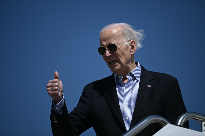 Presidente quer ganhar maior eleitorado para disputa de novembro