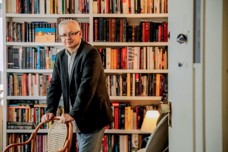 escritor e roteirista gaúcho Tailor Diniz 