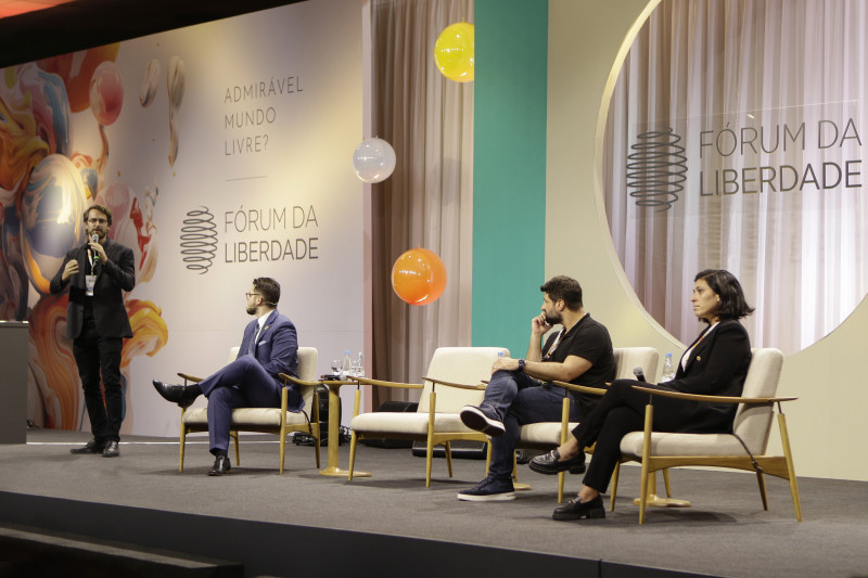 Fórum da Liberdade abre os palcos com CEOs da Isla e Multi