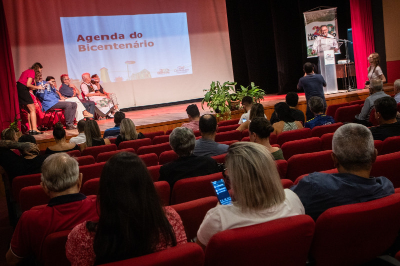 Calend&aacute;rio apresentado tem agendas de abril a setembro