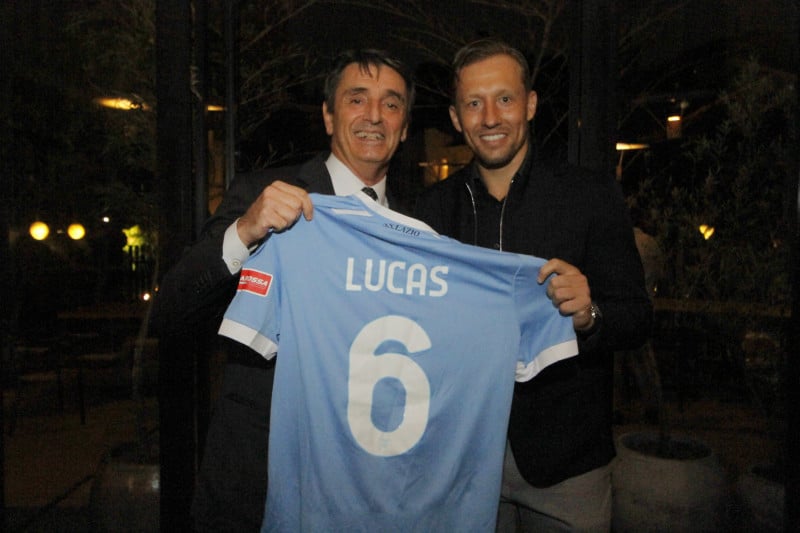 Ex-jogador de futebol, Lucas Leiva e o embaixador da Itália no Brasil, Alessandro Cortese, no Asiana