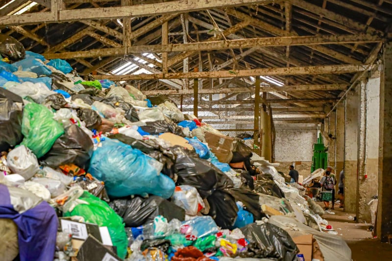 Unidade de Triagem Paraíba está localizada no bairro Floresta, em Porto Alegre