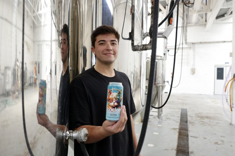 Andrei Schwarz &eacute; s&oacute;cio da Locko Energy, energ&eacute;tico com creatina focado na suplementa&ccedil;&atilde;o alimentar Foto: T&Acirc;NIA MEINERZ/JC