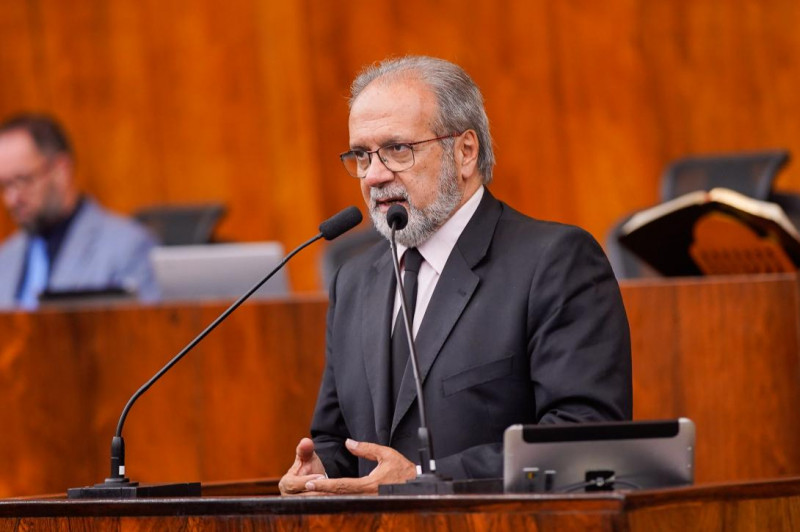 Assembleia Legislativa aprova proposta de escolas cívico-militares no RS