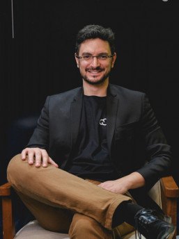 Pedroso destaca avanço da empresa na América Latina 