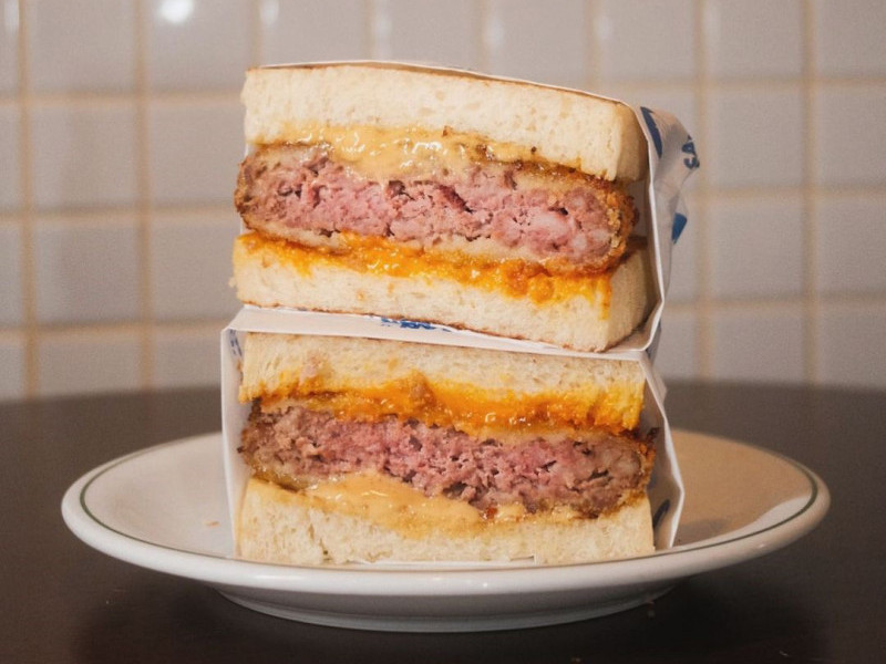 O Sando é um sanduíche típico da culinária japonesa Foto: INSTAGRAM/SANDO/REPRODUÇÃO/JC