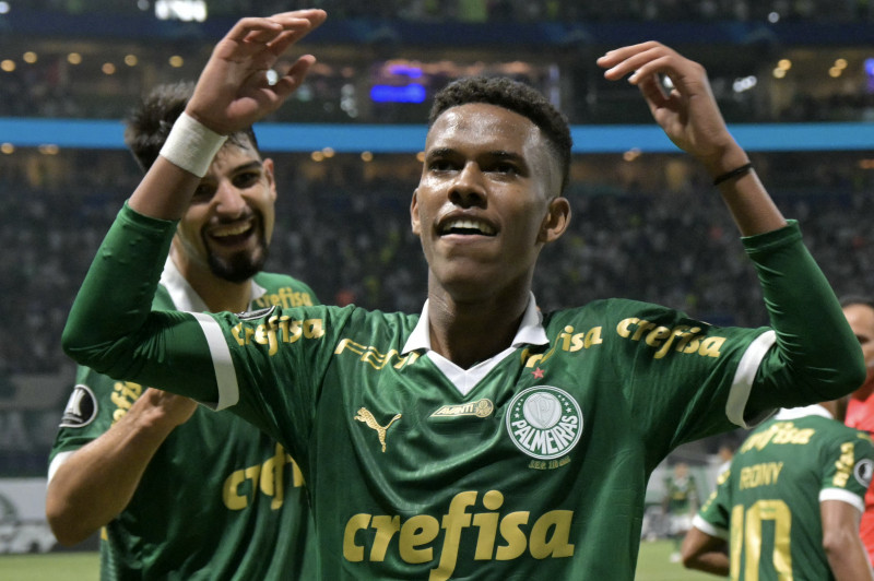 Quem é Estêvão: o 'novo Endrick' do Palmeiras de 16 anos que já encanta Abel e a torcida