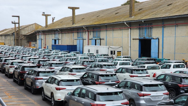 No contexto nacional, a China emergiu como o principal fornecedor de veículos para o Brasil, com destaque para os carros eletrificados e híbridos