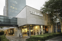  A sede do T.T Burger em Porto Alegre está localizada na rua 24 de outubro, no bairro Auxiliadora