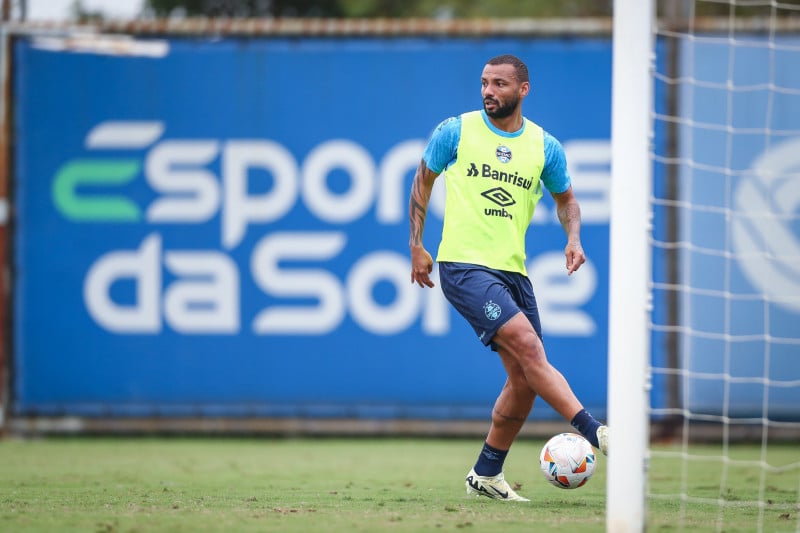 Com obrigação pela vitória, Grêmio visita o Estudiantes em La Plata
