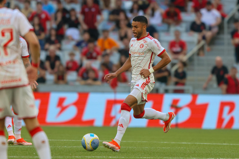 Wanderson tem entorse no tornozelo esquerdo e desfalca o Colorado