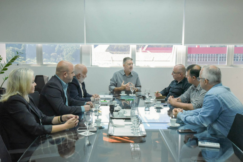 Representantes de São Francisco de Paula, um dos municípios beneficiados com o curso, buscaram informações junto à universidade