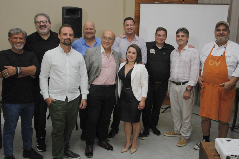 Elenco do Encontro de Chefs (Echefs), em benefício do Imama RS