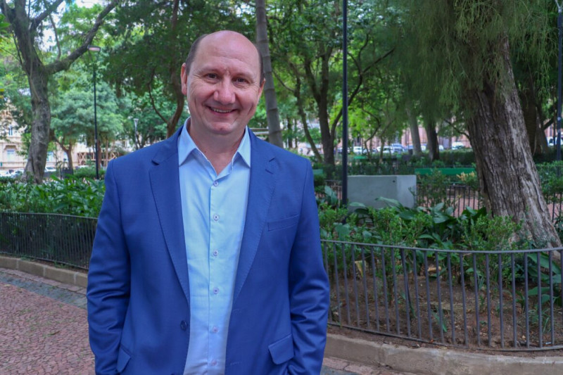 Deputado estadual Elton Weber (PSB)
