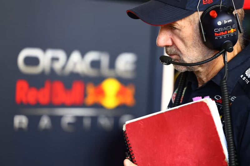 Red Bull anuncia saída do projetista Adrian Newey após 19 anos na equipe