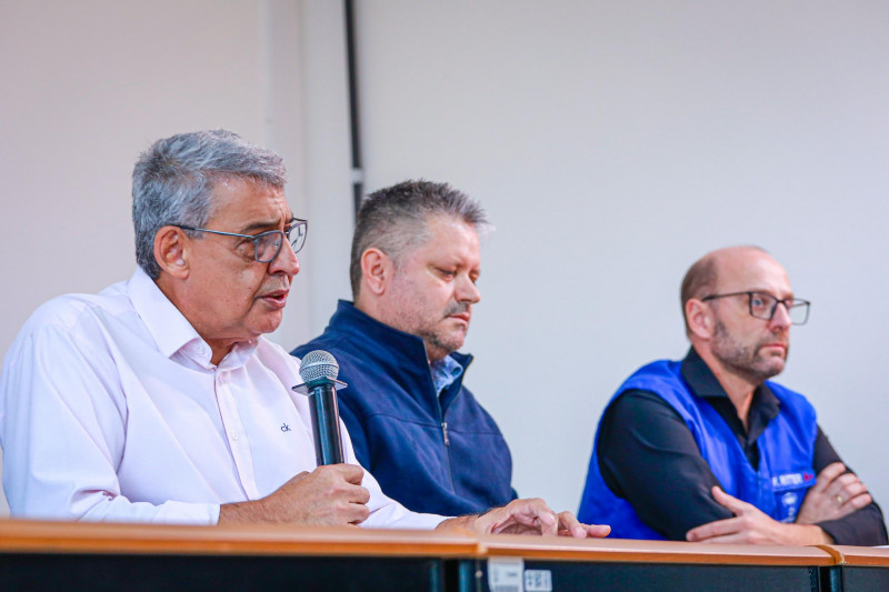 Sebastião Melo também vai realizar uma força tarefa para apurar condições de pousadas na cidade