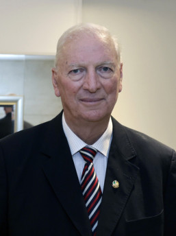 Irineu Orth é senador pelo Rio Grande do Sul