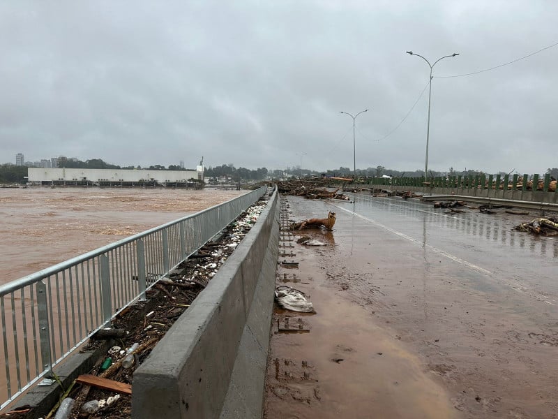 Ainda não há previsão para liberação do trecho ao trânsito