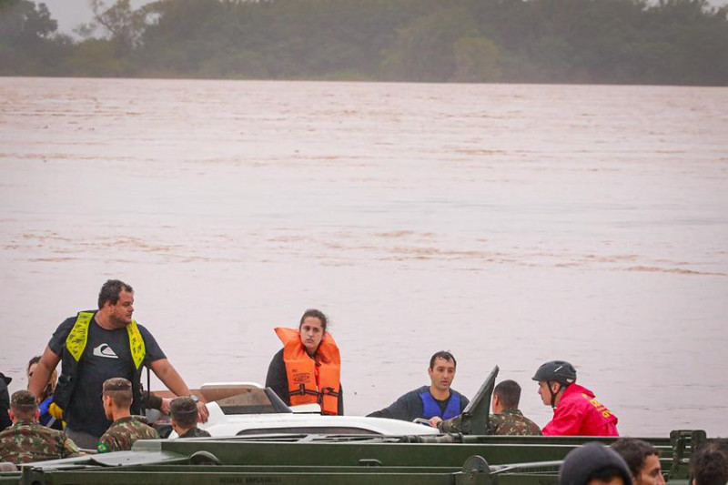 Cerca de mil resgastes foram realizados na sexta-feira (3) na Capital