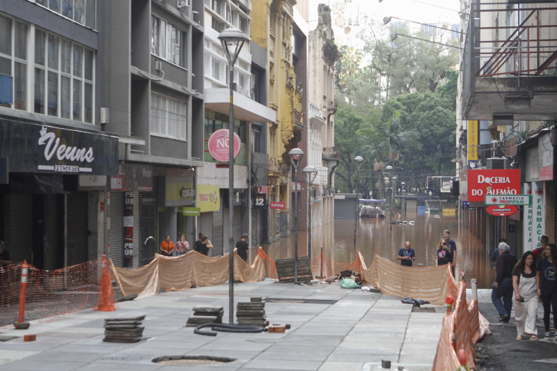 Mapeamento preliminar da Fecomércio-RS também calcula perda de R$ 40 bilhões no PIB