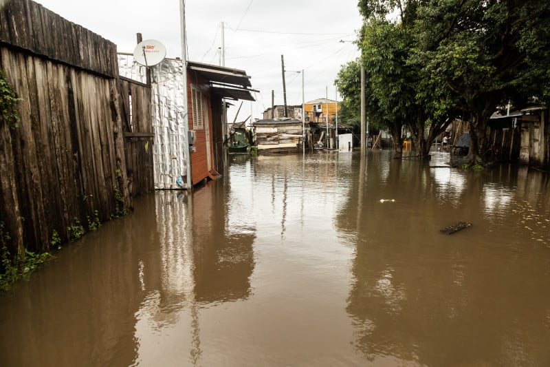 Orientação é que os moradores dessas regiões saiam imediatamente de suas residências