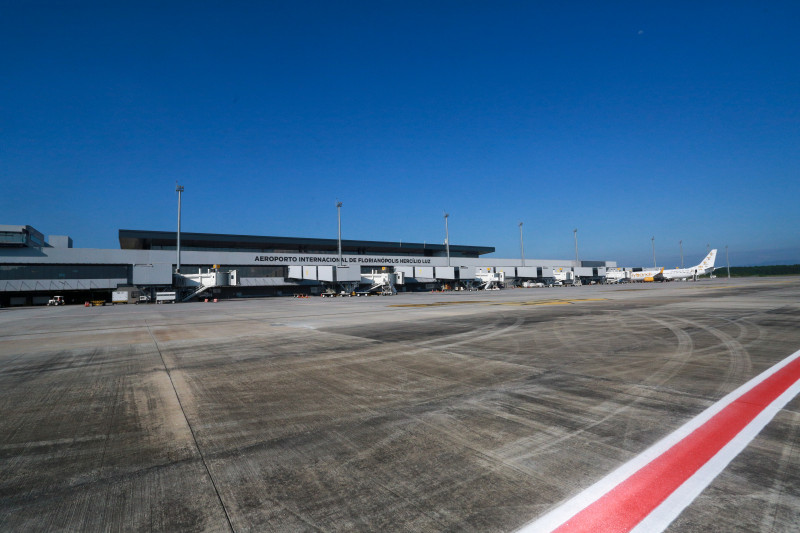 Aeroporto de Florianópolis é o mais buscado por passageiros com destino final para o RS