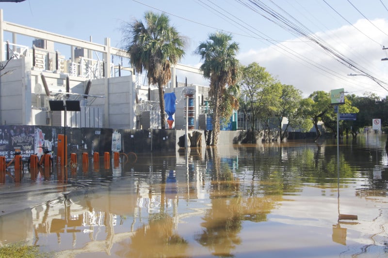 O termo prevê ainda suspensão dos contratos quando verificada a existência de danos no sistema de distribuição de energia elétrica das concessionárias