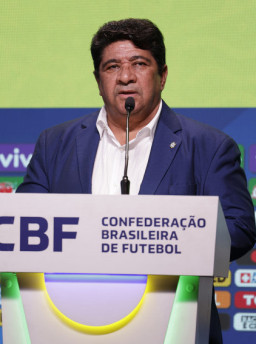 Presidente da CBF diz que pausa do Brasileiro depende de decisão com clubes
