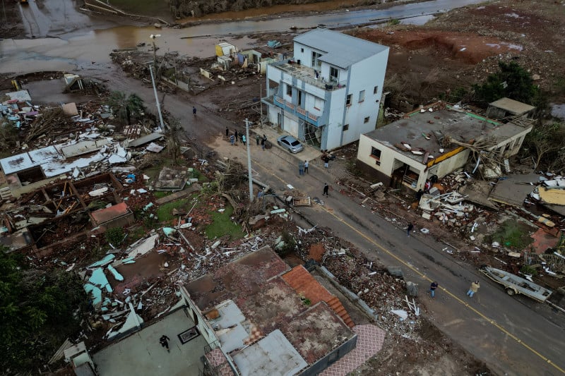 IBGE realiza pesquisa telefônica sobre os impactos das enchentes em Lajeado