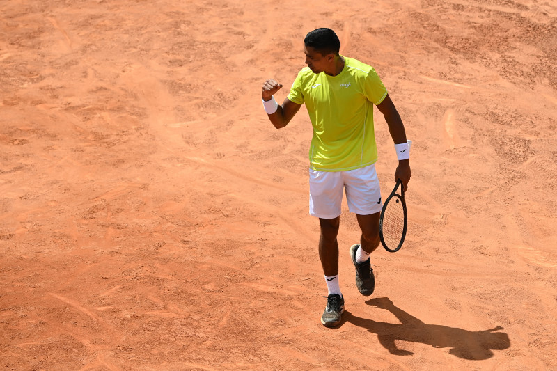 Brasileiros avançam para fase final do qualificatório de Roland Garros
