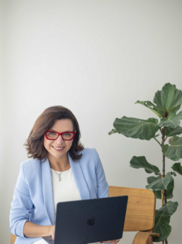 Luciene Scherer, palestrante, educadora corporativa e consultora de empresas 