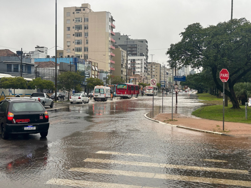 Linhas T2 e T2A, T5 e T7 estão tendo desvios em ambos os sentidos