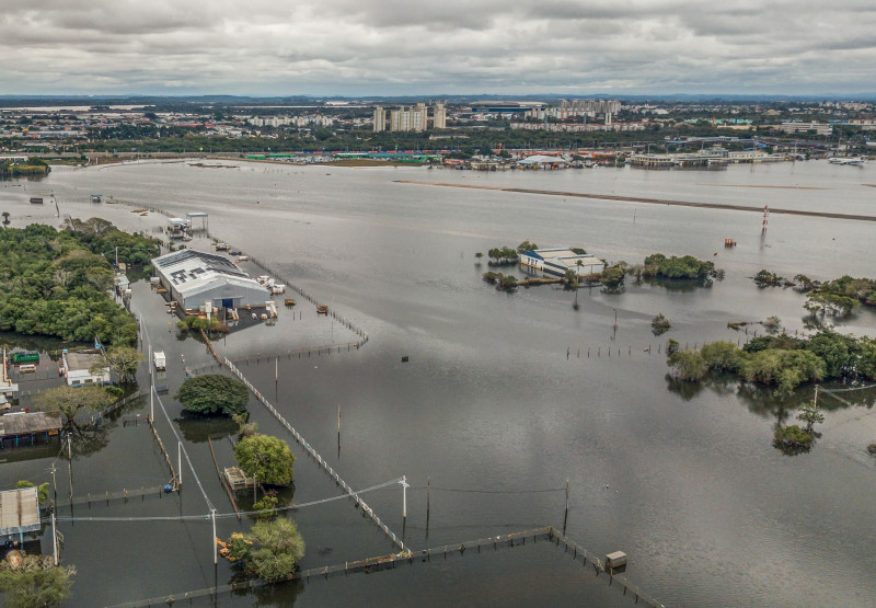 Medida busca facilitar o processo de reconstrução do Estado