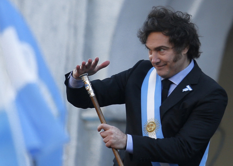 Em dezembro passado, Javier Milei completou 1 ano na presidência da Argentina