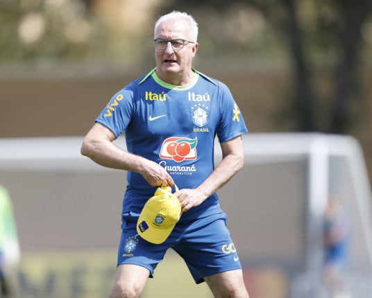 Brasil x México: onde assistir, escalações, horário e arbitragem